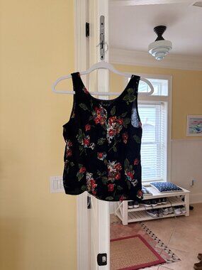 vintage 90s black floral button-front tank (s/xs)